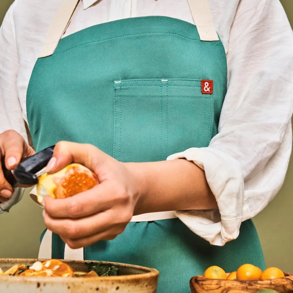 Outlet Essential Apron Essential