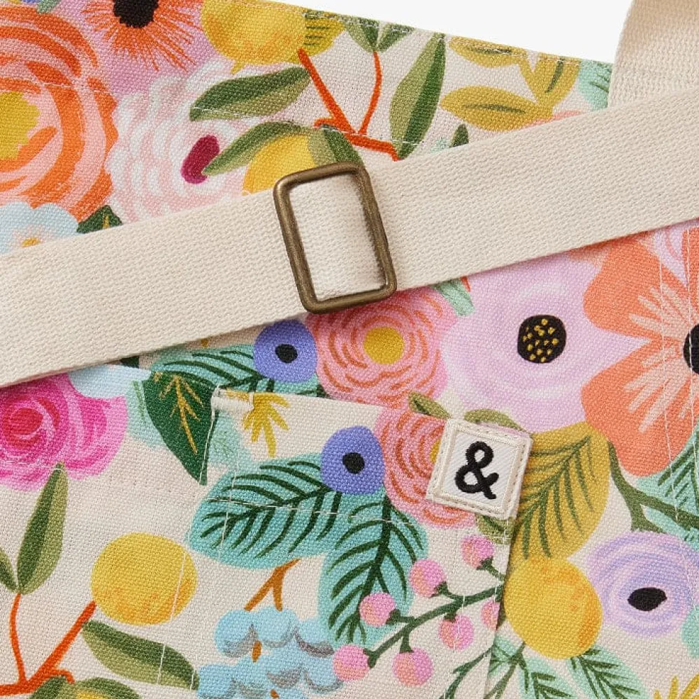 Essential Apron Florals Essential