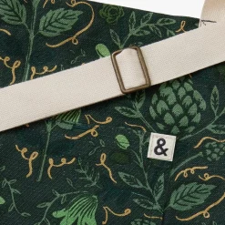 New Essential Apron Florals Essential