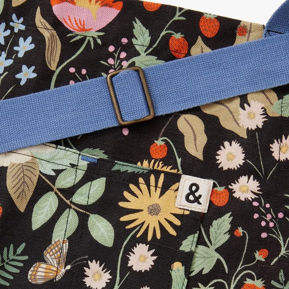 Online Essential Apron Florals Essential