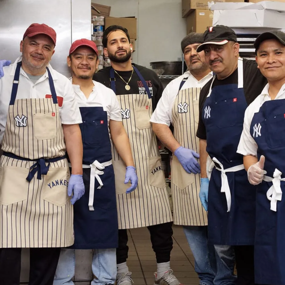 Online MLB™ Essential Apron Essential