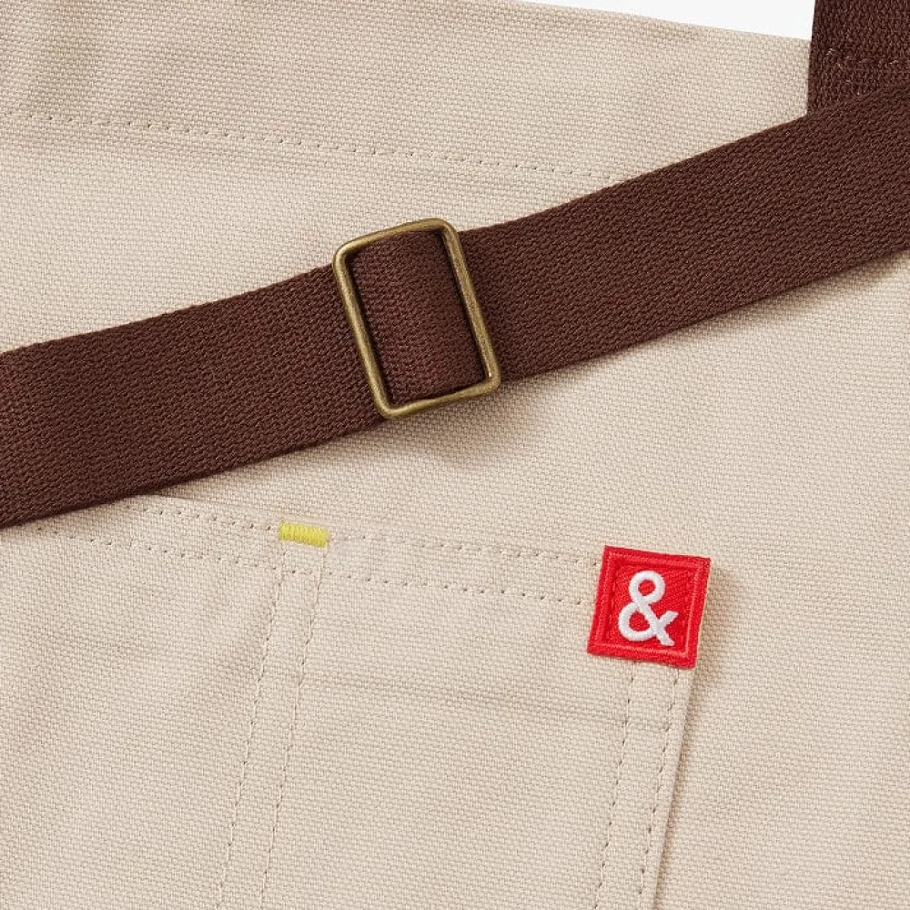 MLB™ Essential Apron Essential