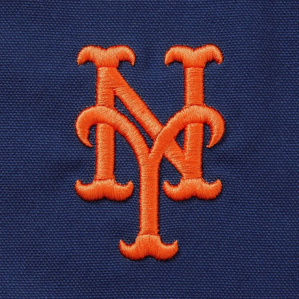MLB™ Essential Apron Essential