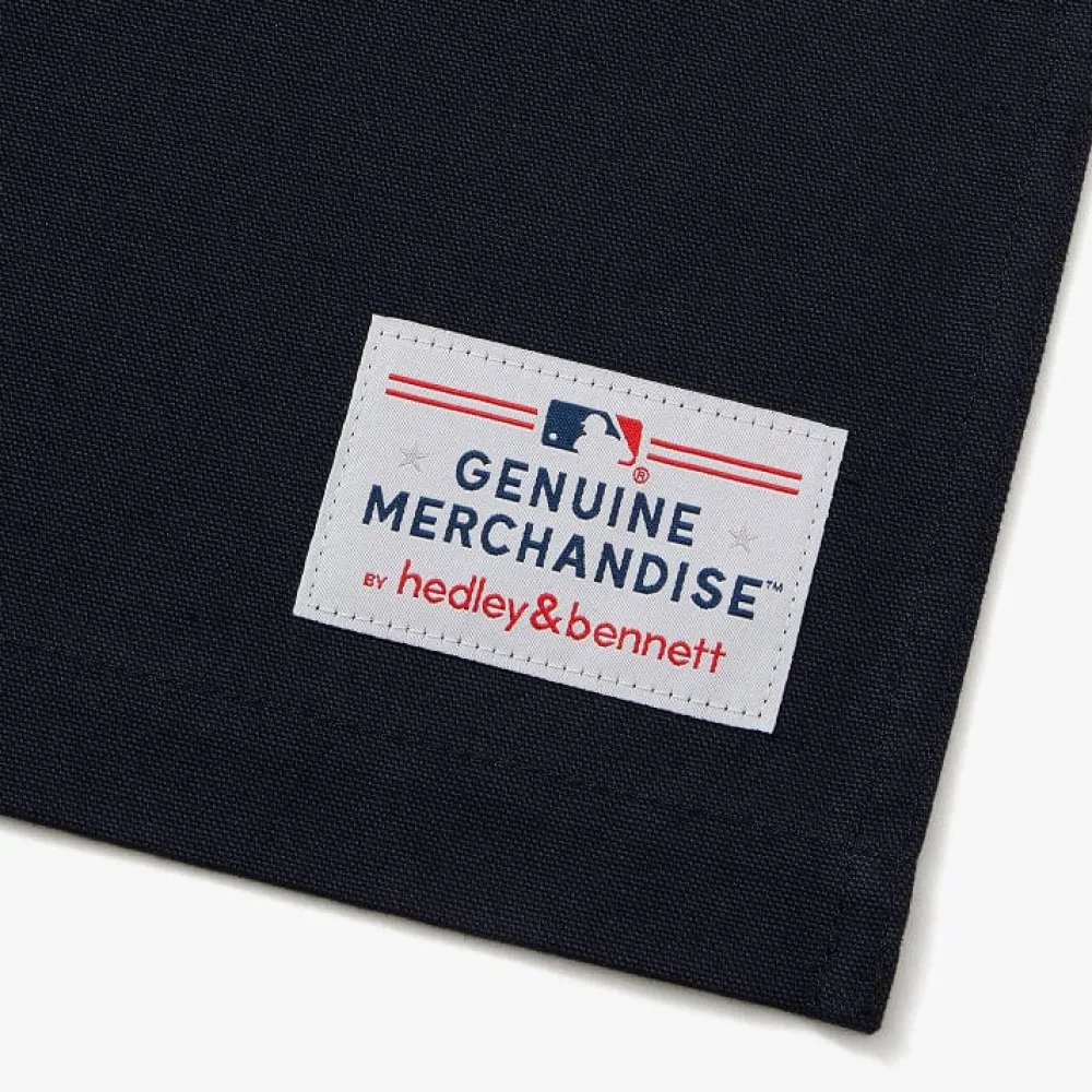 MLB™ Essential Apron Essential