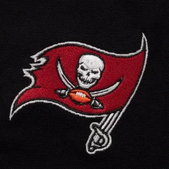 New NFL Essential Apron Essential