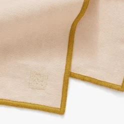 Outlet Table Runner Linens